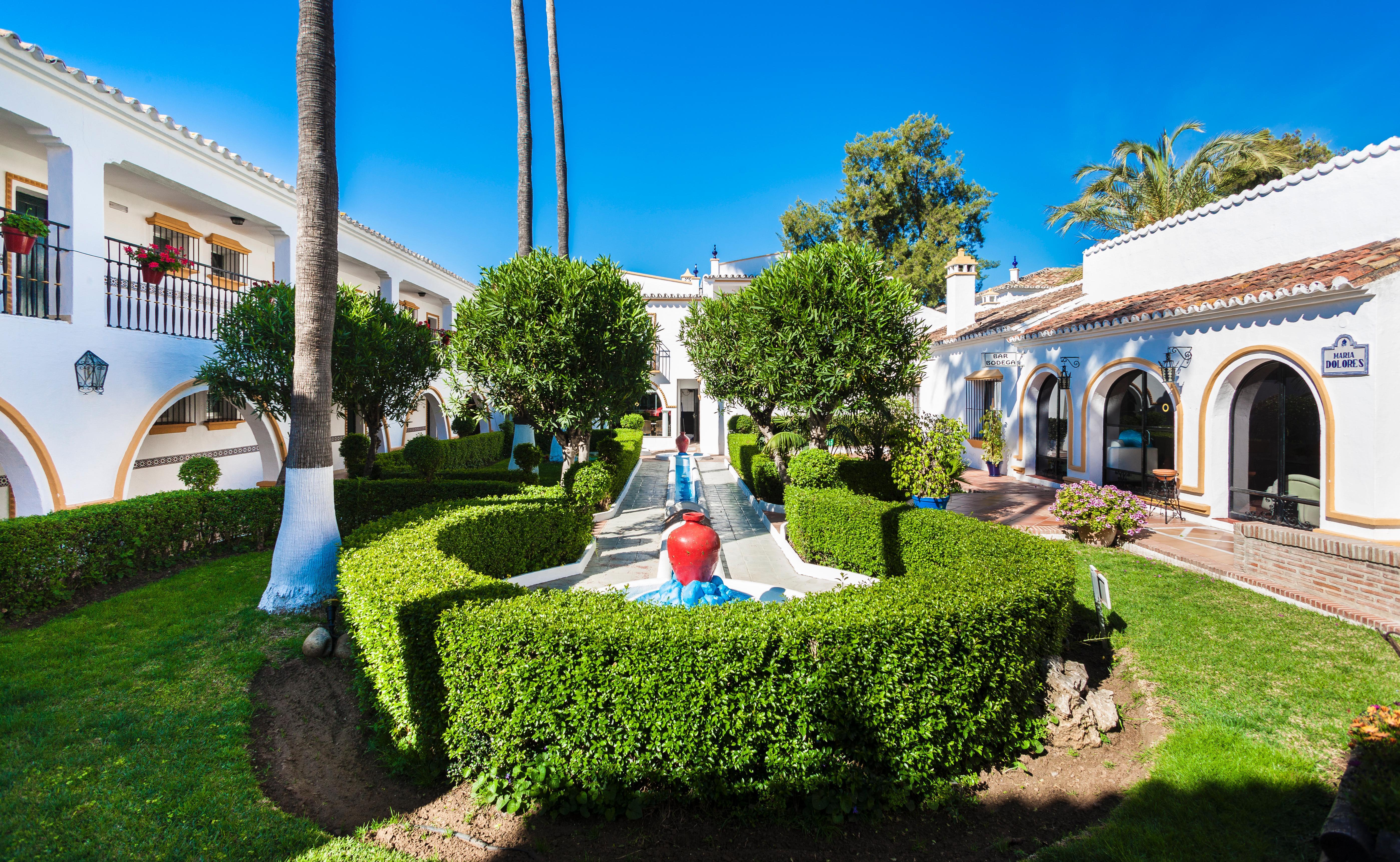 Globales Cortijo Blanco Hotel Marbella Bagian luar foto