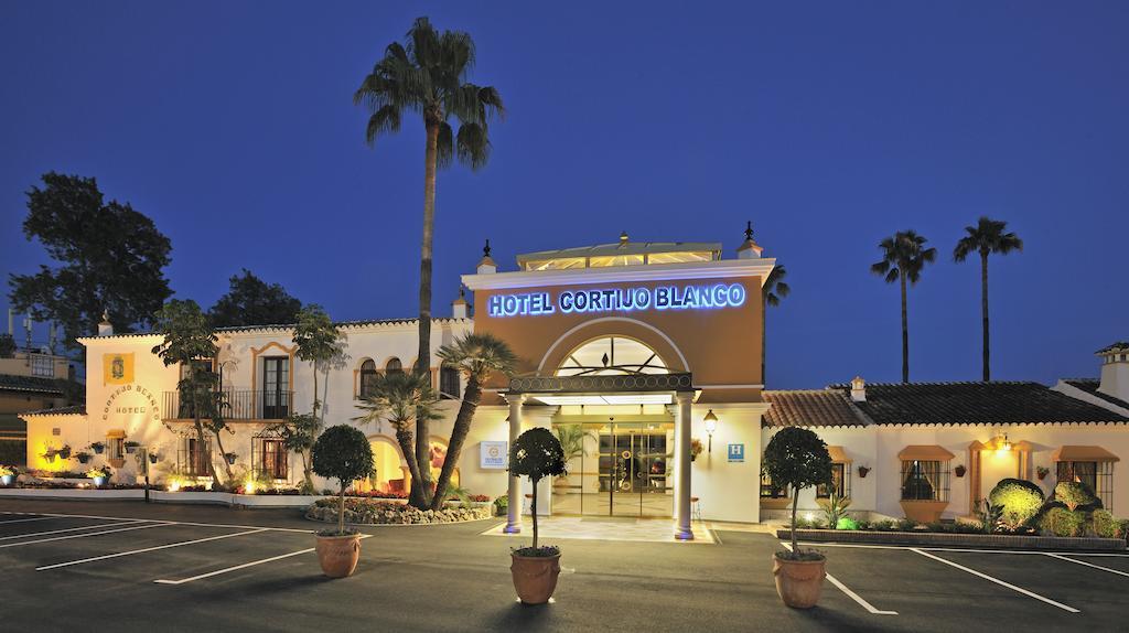 Globales Cortijo Blanco Hotel Marbella Bagian luar foto