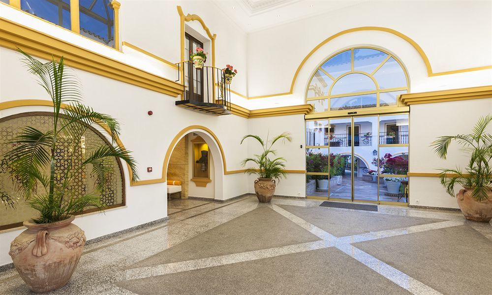 Globales Cortijo Blanco Hotel Marbella Bagian luar foto
